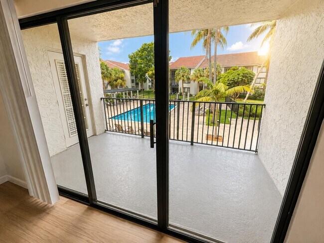 Foto del edificio - 9150 W Atlantic Blvd