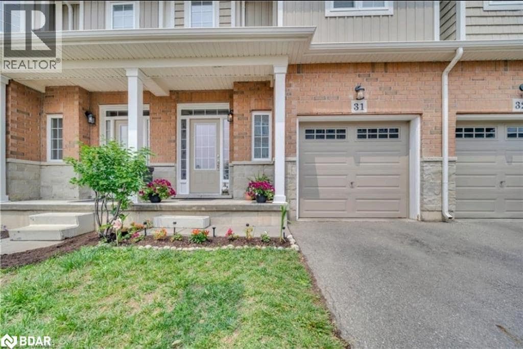 Photo principale - 100 Chester Dr