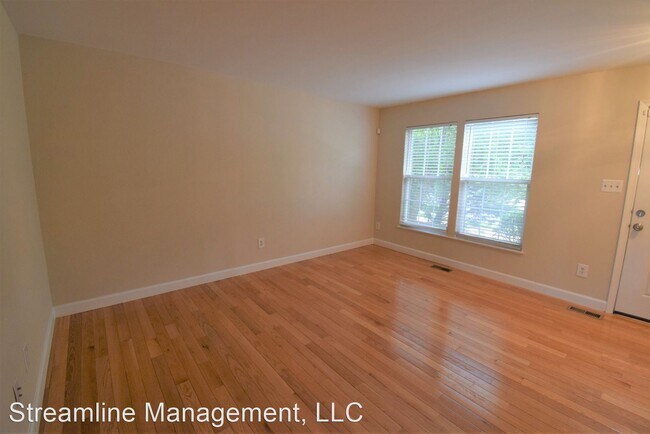 Building Photo - 3 br, 3.5 bath House - 2176 S Glebe Rd