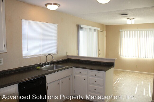 Foto del edificio - 3 br, 2 bath House - 1028 Lorraine Dr.