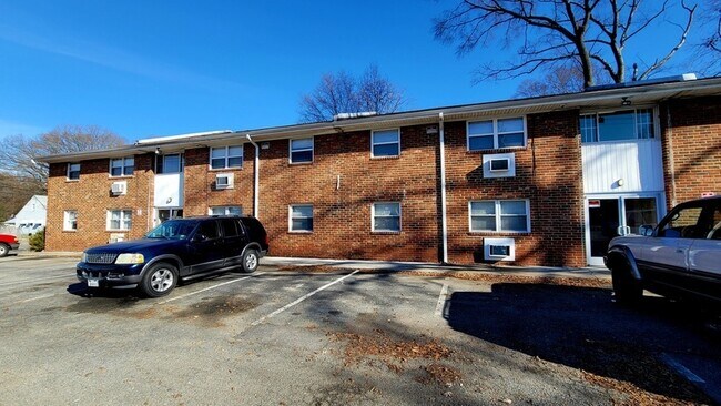 Foto del edificio - 3601 Richmond Hwy N