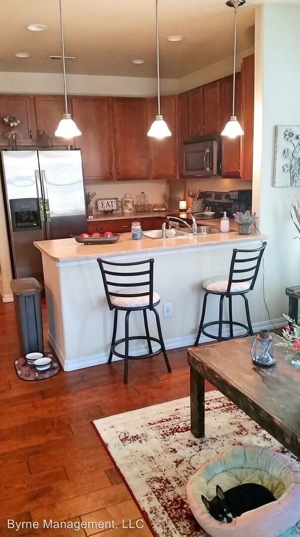 Foto del edificio - 2 br, 2.5 bath House - 6310 Cedar Park Grove
