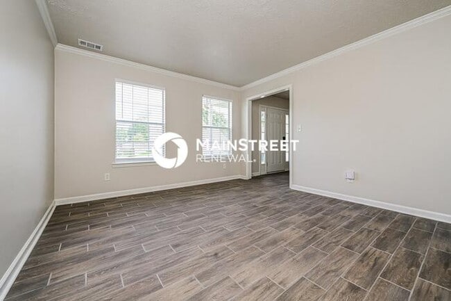 Photo - 4 Bedroom Pet-Friendly Home in DECATUR, GA with Main Street Renewal