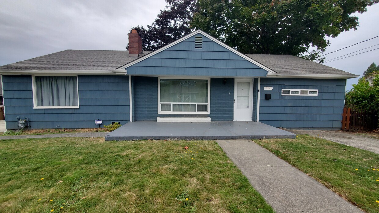 914 S Stevens St, WA 98405 House Rental in WA