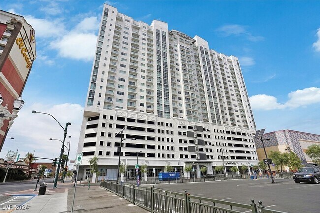 Building Photo - 150 S Las Vegas Blvd