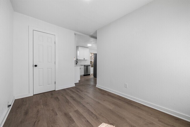 Foto del edificio - 3614 Billingsley St