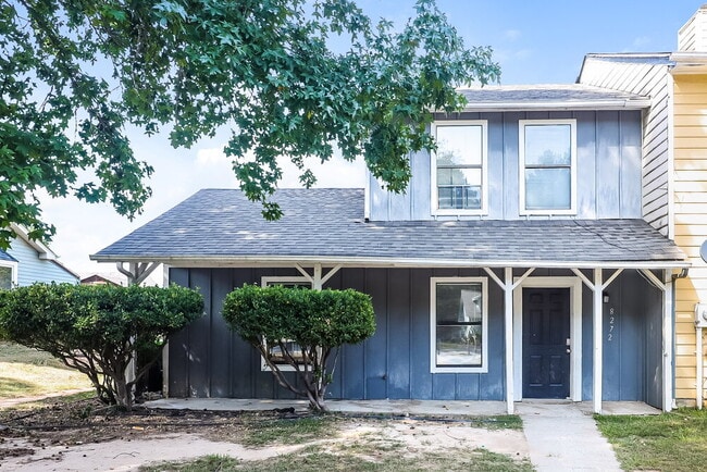 Building Photo - 8272 Canyon Forge Dr
