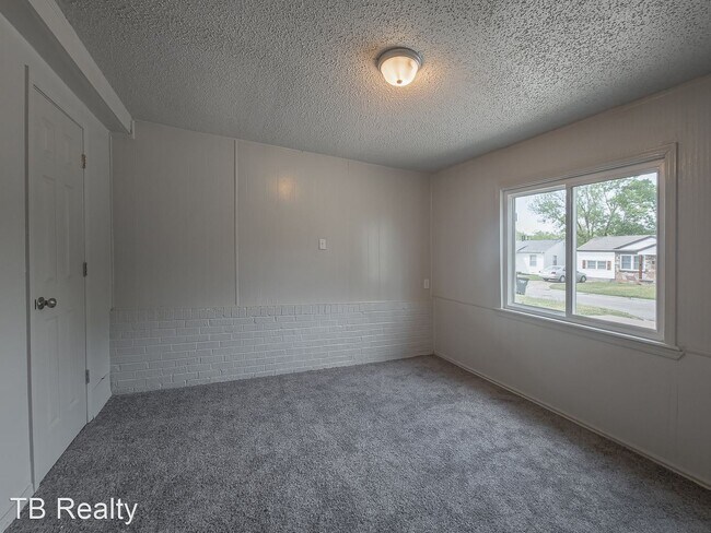 Foto del edificio - 3 br, 1 bath House - 3928 SE 22nd St