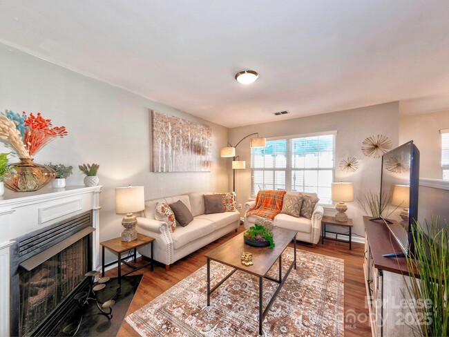 Foto del edificio - 11316 Morgan Valley Ln
