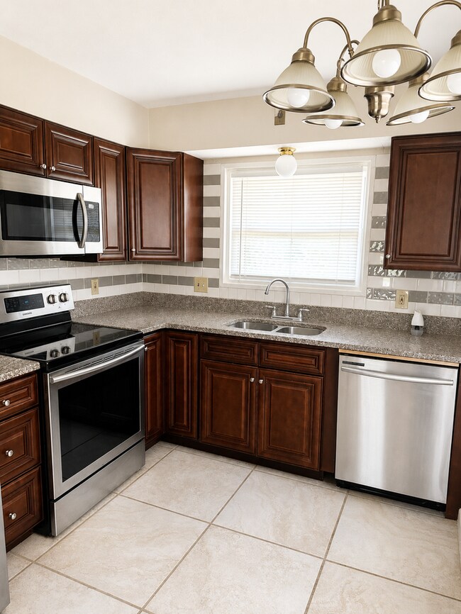 Foto del edificio - 10933 Brookings Dr