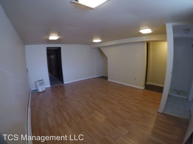 Building Photo - 3 br, 2 bath House - 901 Princeton Ave.