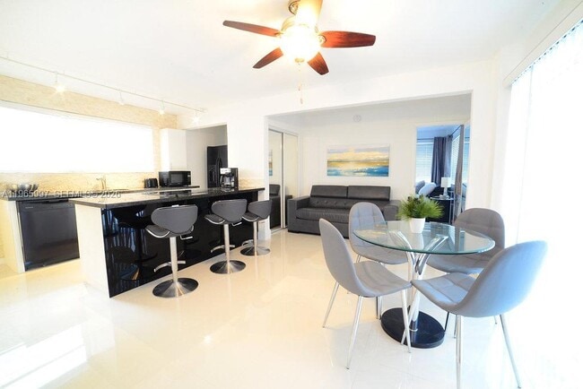 Foto del edificio - 328 Georgia St