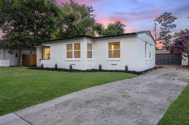 Foto del edificio - 10230 Newcombe Dr