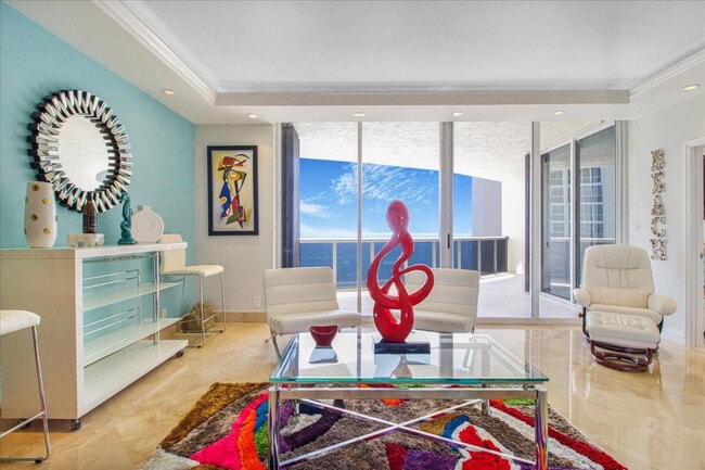 Foto del edificio - 3100 N Ocean Blvd