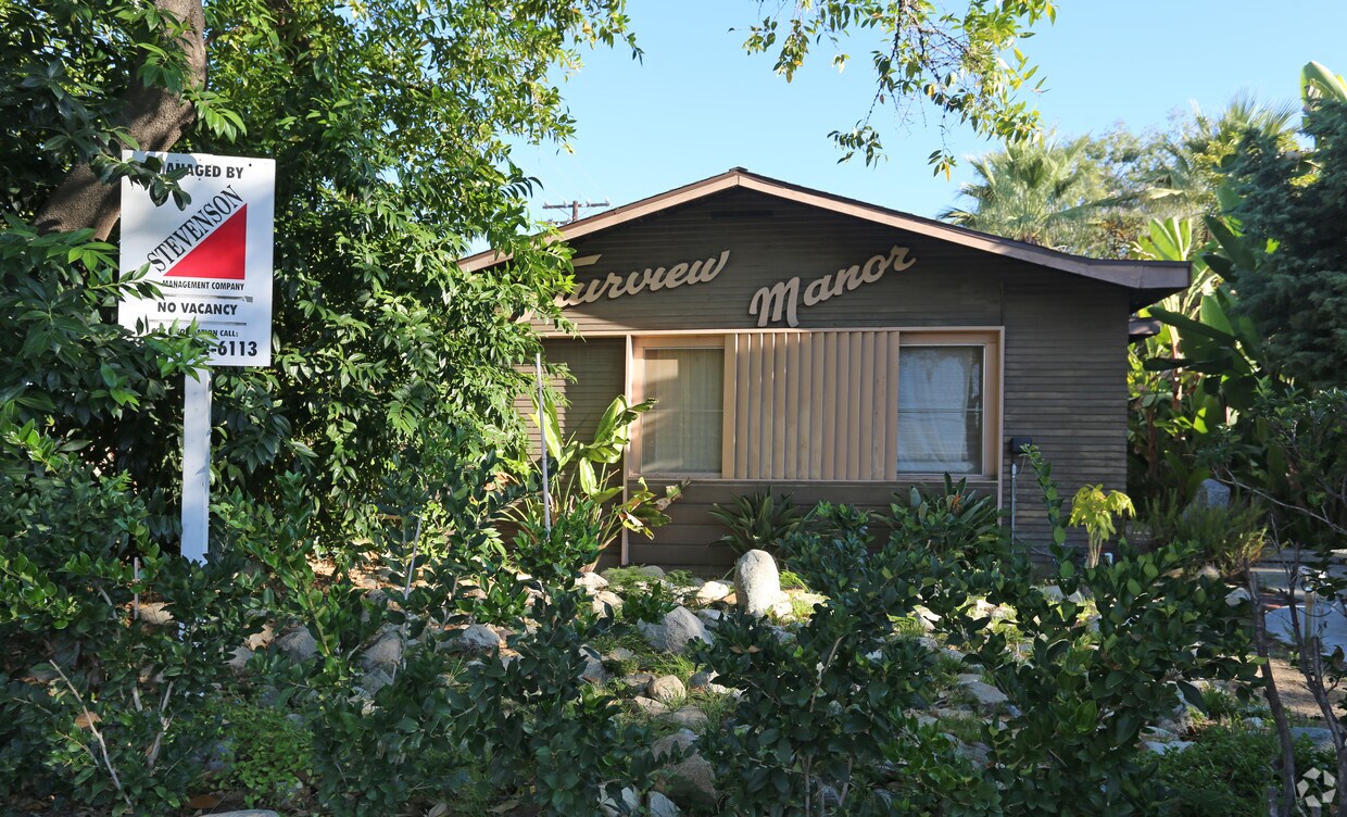 Primary Photo - Fairview Manor