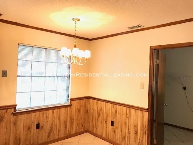 Building Photo - Lake Forest Rental