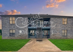 Building Photo - 3414 Cantabrian Dr