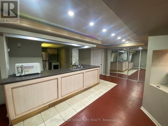 Photo du bâtiment - 622 Chartwell Ct