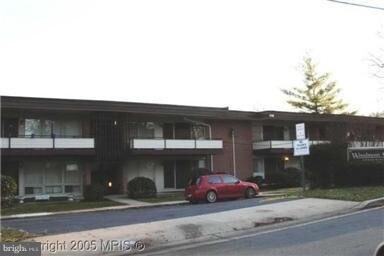 Primary Photo - 160 Talbott St