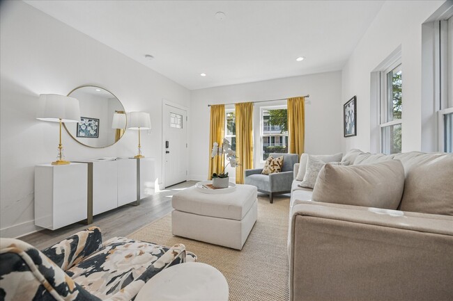 Foto del edificio - 515 E 9th St