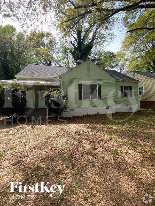 Building Photo - 390 Hillside Dr SW