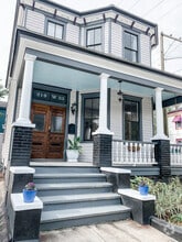 Building Photo - 219 W 33rd St