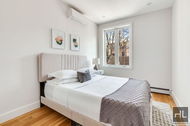 Foto del edificio - 128A COOPER STREET