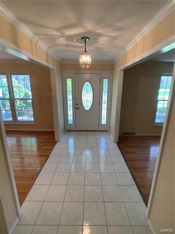Building Photo - 13290 Kenroyal Dr