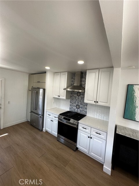 Building Photo - 967 W 23rd St