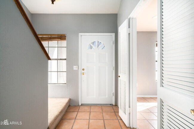 Foto del edificio - 7854 W Fleetwood Ln