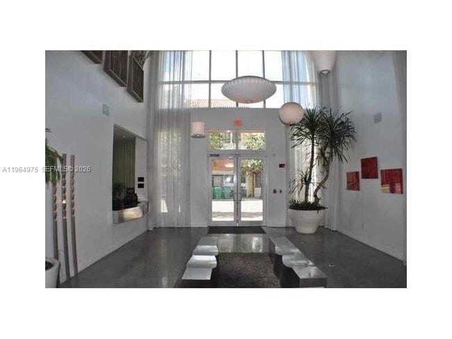 Building Photo - 133 NE 2nd Ave