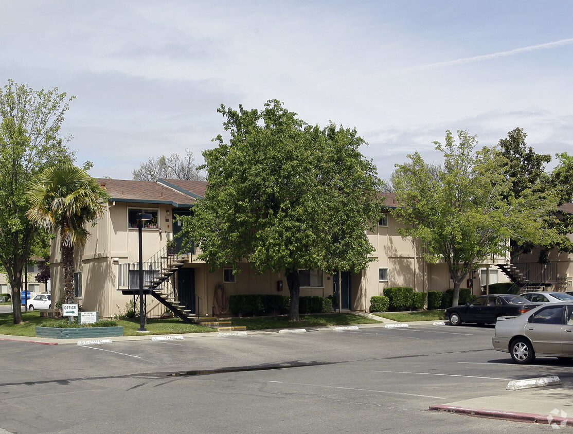 Foto del edificio - Park Florin Apartments