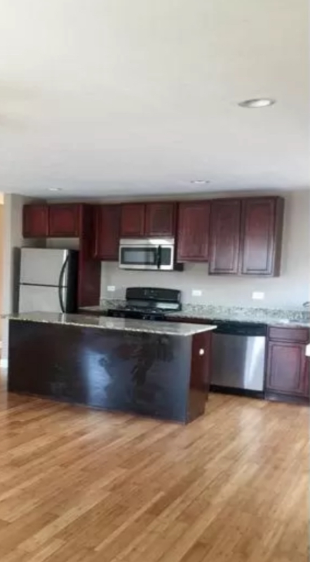 Foto del edificio - 6806 S Lafayette Ave