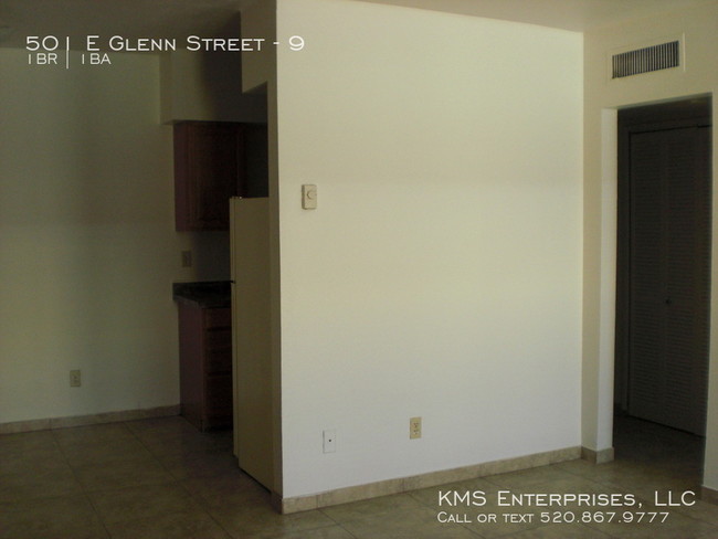 Building Photo - 501 E Glenn St
