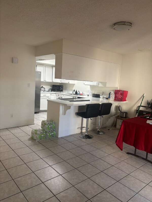 Foto del edificio - 619 N Pioneer Cir