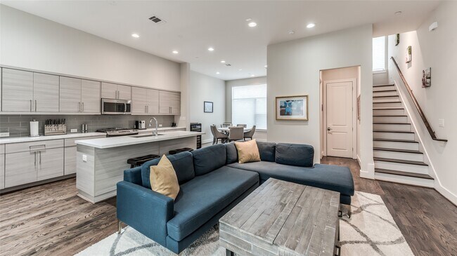 Foto del edificio - 1004 California St