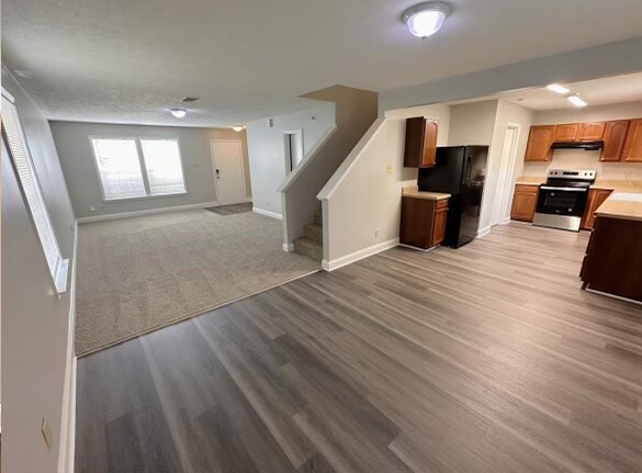 Foto del edificio - 7402 Lady Liberty Ln