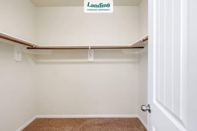 Building Photo - 11731 Green Colling Park Dr