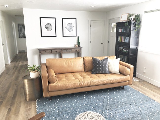 Living Room - 9274 S Sneddon Dr