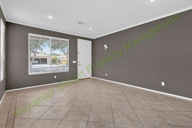 Foto del edificio - Lovely 3 bed/2 bath Gilbert Home in Higley Groves