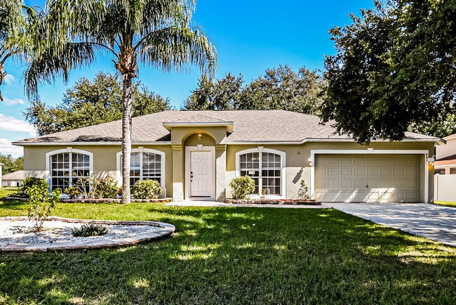 Building Photo - 801 Clear Brook Ct