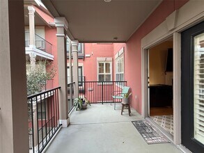 Building Photo - 2400 McCue Rd