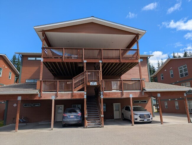 Foto del edificio - 4401 Riverside Dr