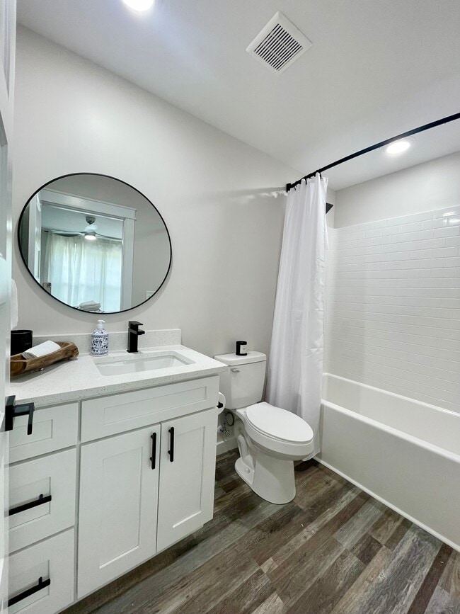 Building Photo - 162 Browder Rd