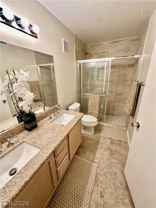 Foto del edificio - 7950 W Flamingo Rd