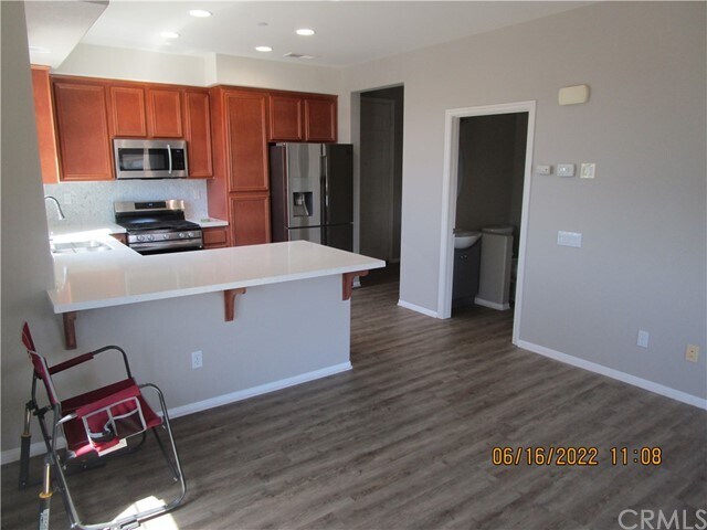 Building Photo - 824 Coriander Dr