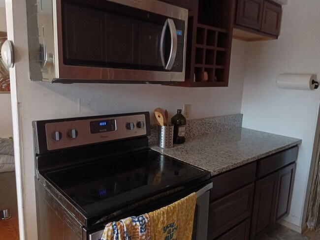 Foto del edificio - 707 11th Ave S