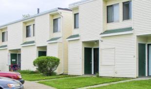 Building Photo - 101 Uptown Rd