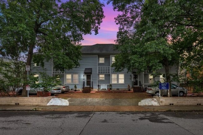 Beautiful Condo in Hillsboro Villlage - Beautiful Condo in Hillsboro Villlage