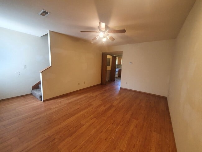 Building Photo - 24990 Scenic Dr